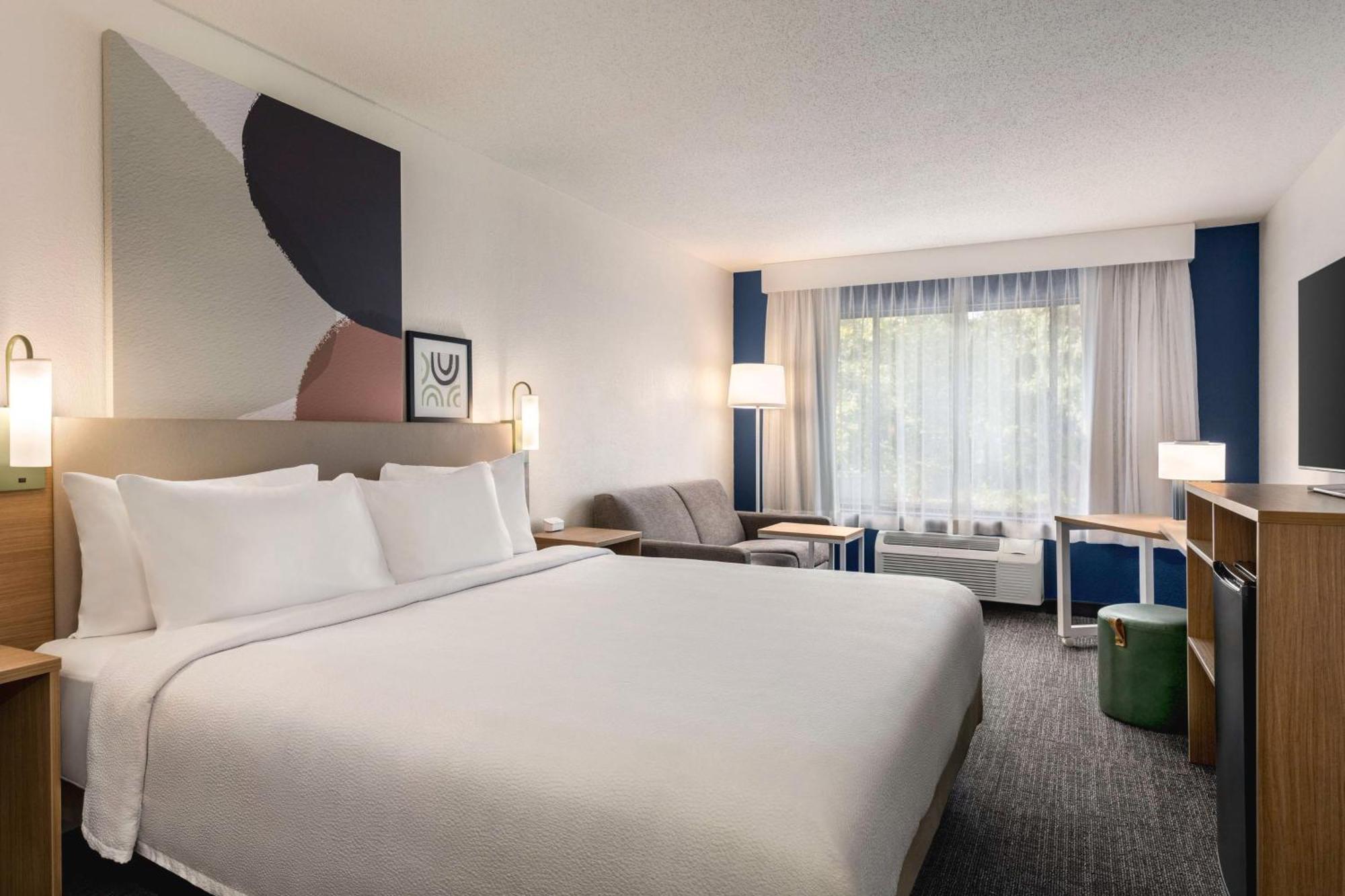 Spark By Hilton Mystic Groton Bagian luar foto